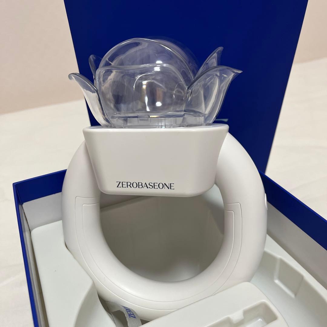 ZEROBASONE ペンライト トレカ ゼベワン　zb1