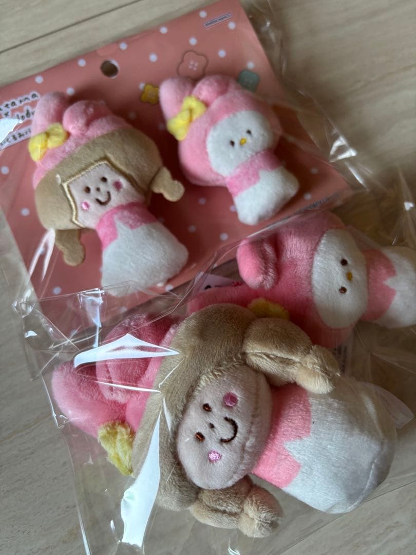 mizutama サンリオ　キーホルダー　ぬいぐるみバッジ　マイメロ　ミズタマ