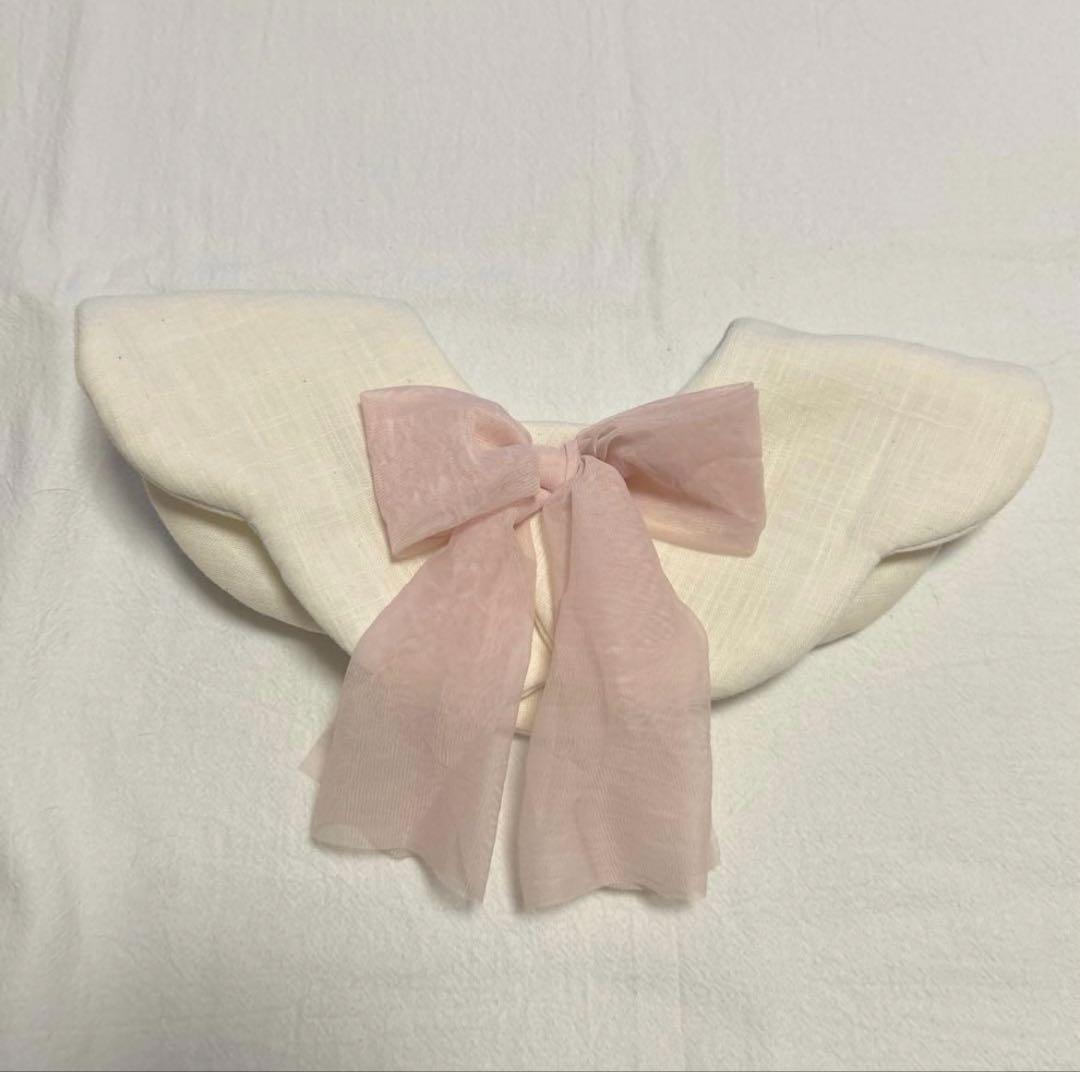 108 ハンドメイドスタイ　いちご　リボン　ベビースタイ