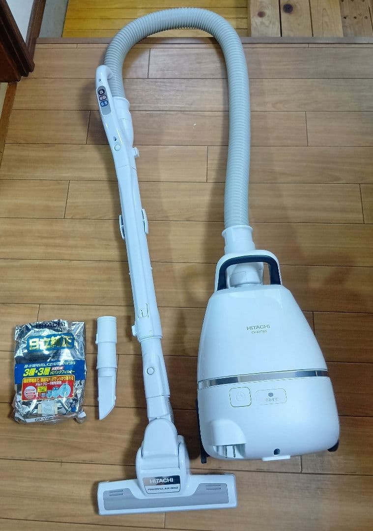 HITACHI CA-KV70Ｇ掃除機 ゴミパック4枚付