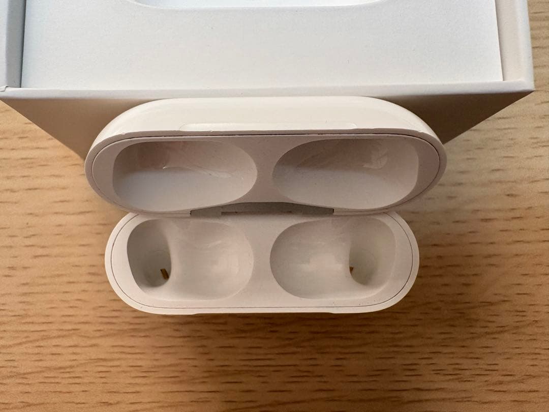 AirPods Pro 正規品
