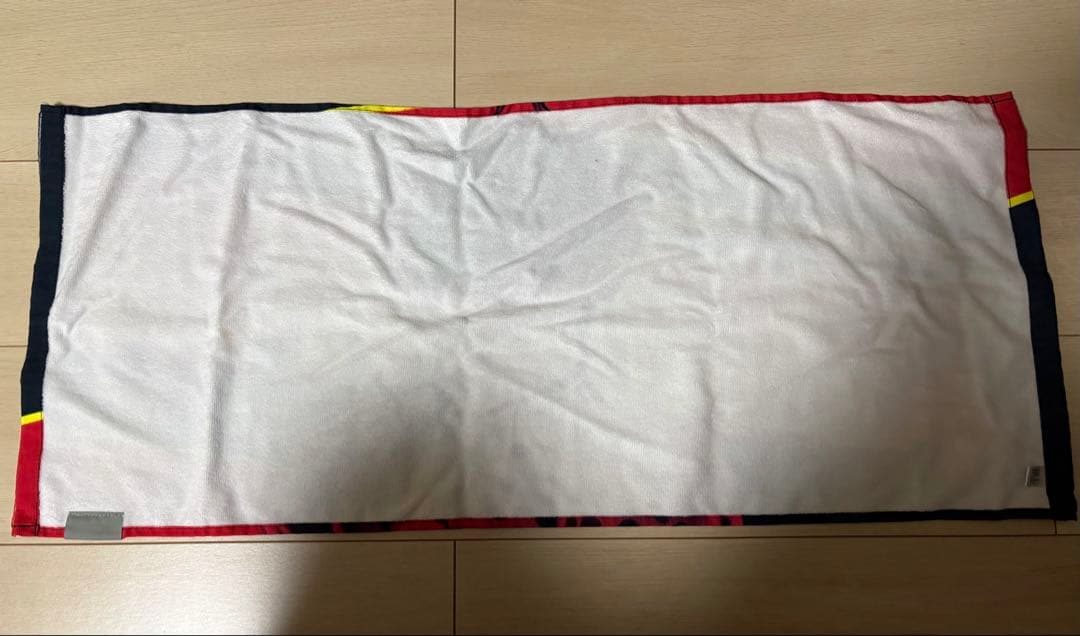 クリープハイプ 尾崎世界観 イタタオル 赤 黒 ライブグッズ