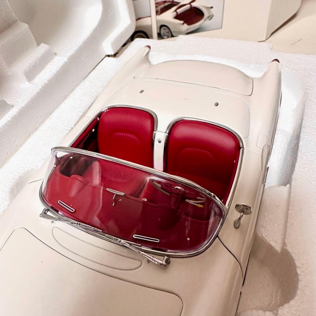 AUTOart オートアート 1/18 CHEVROLET シボレーコルベット