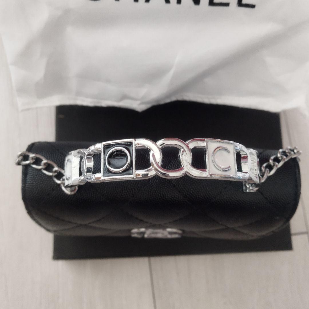 CHANEL　シャネル ブラックレザー ショルダーバッグ