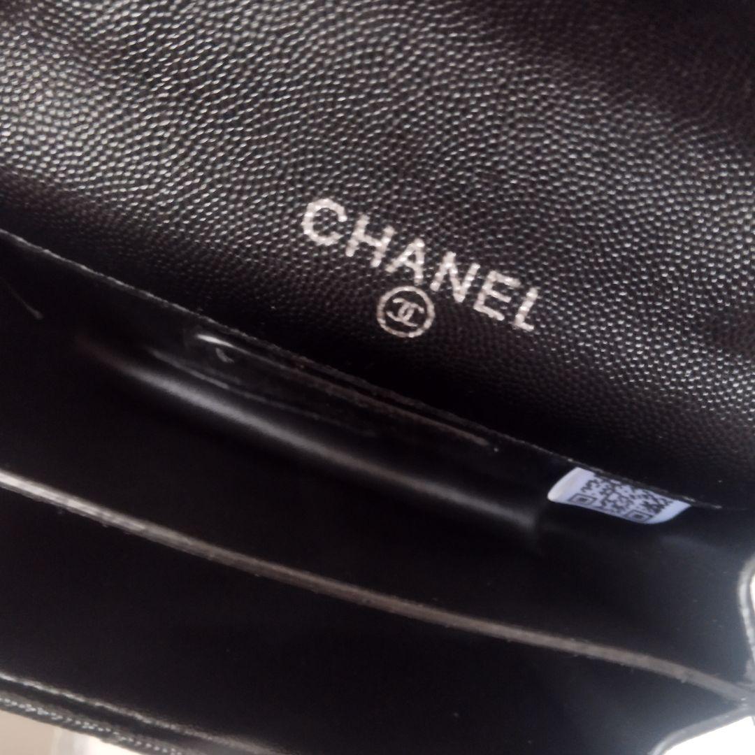 CHANEL　シャネル ブラックレザー ショルダーバッグ