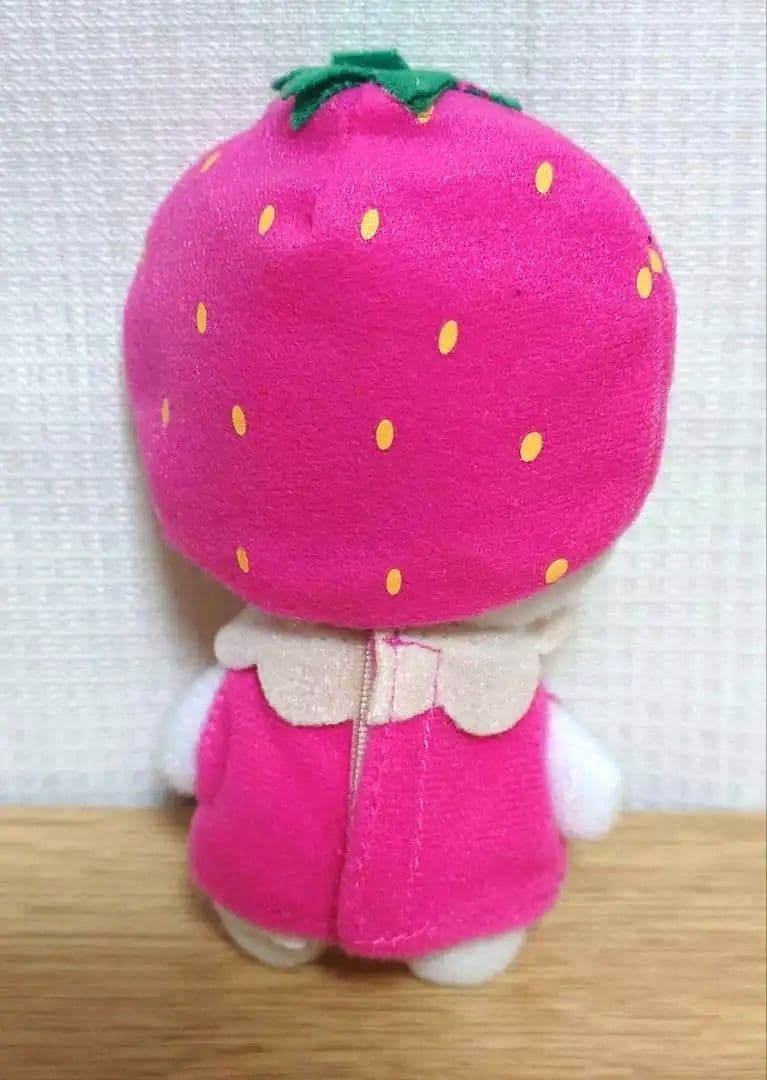 レア　HelloKitty　ハローキティ いちごの帽子 ぬいぐるみ