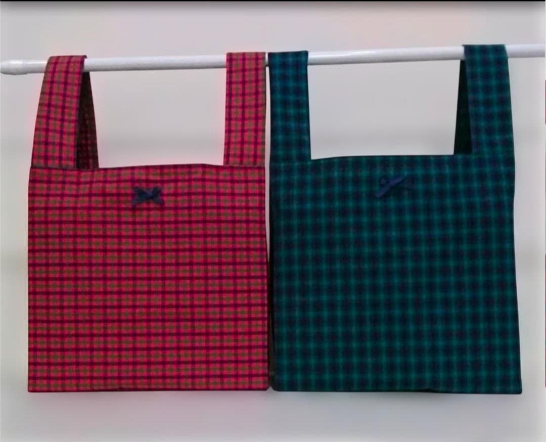 ファミリアチェックハンドメイド　マルチバッグ　レジバック　まとめられるバッグ