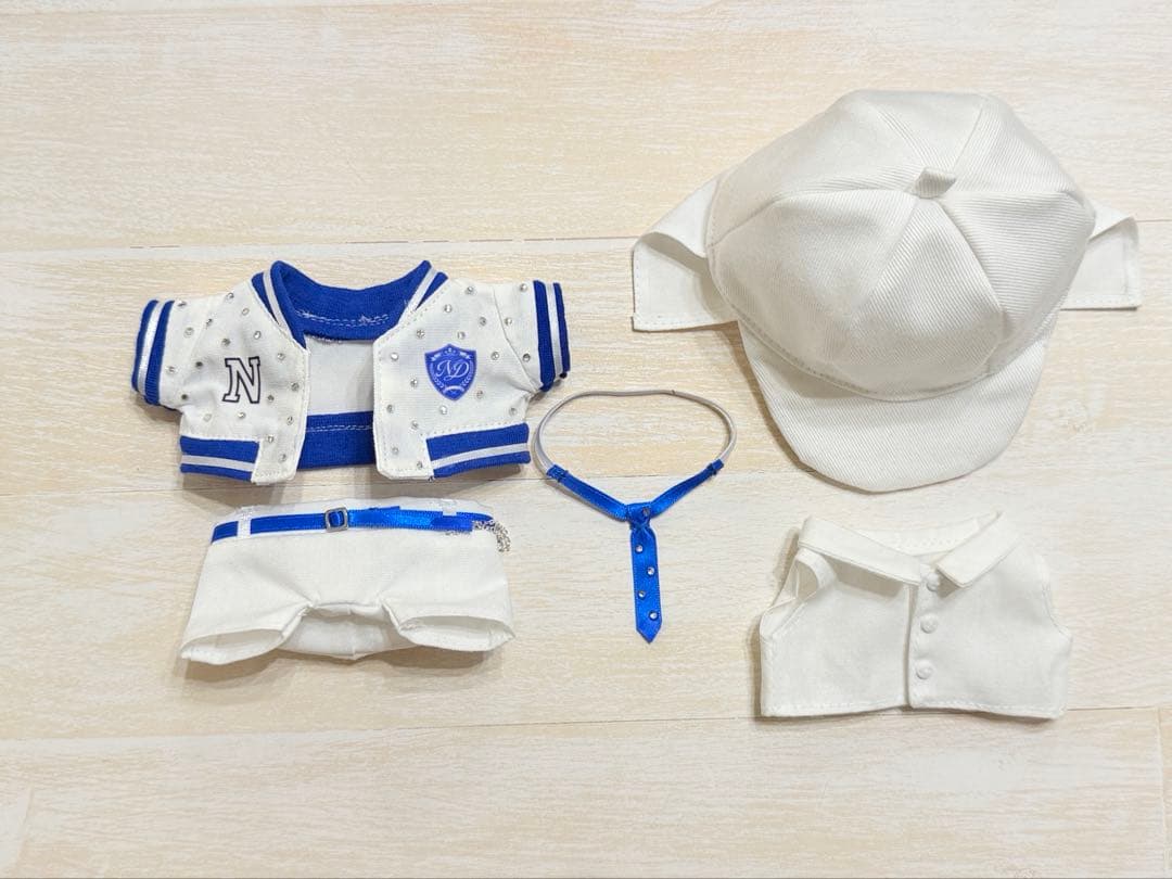 【オーダー】ぬい服　気球白、1stドーム赤王子様　藤原さん