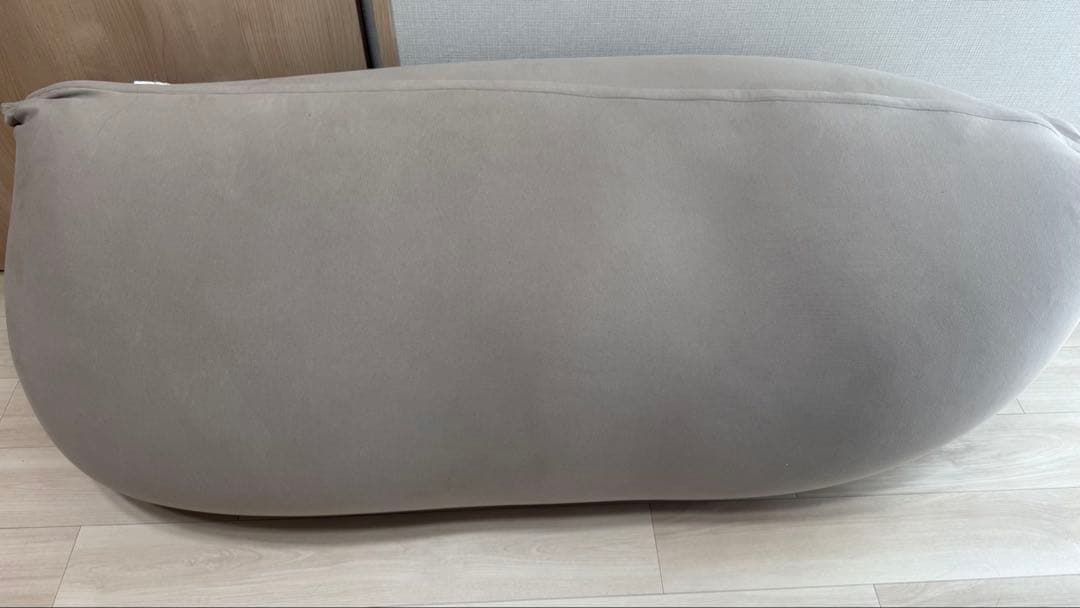 ひ*え様 yoitibo max ヨギボーマックス　ライトグレーカバー付　ビーズ