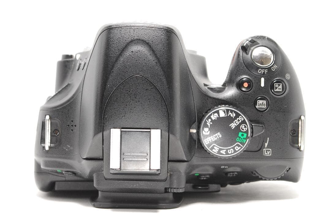 【フルカラーマニュアル付】Nikon D5100　スマホ転送　自撮り・動画対応