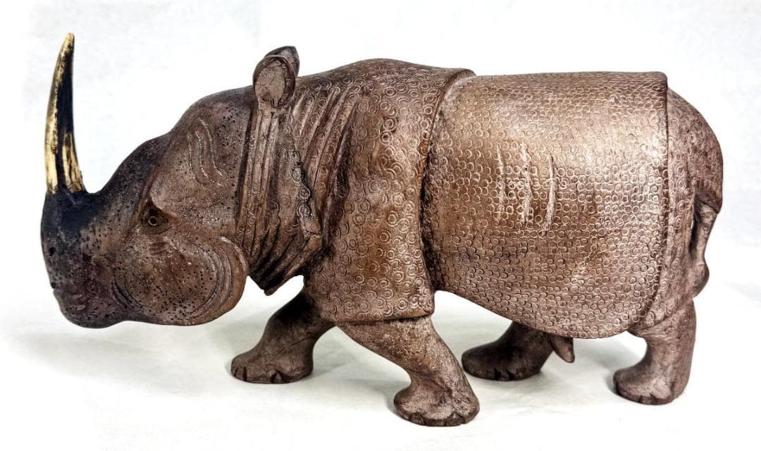 年代物 古唐木雕犀 唐木彫さい レア一点もの 金運招き 置物時代物WWWT033