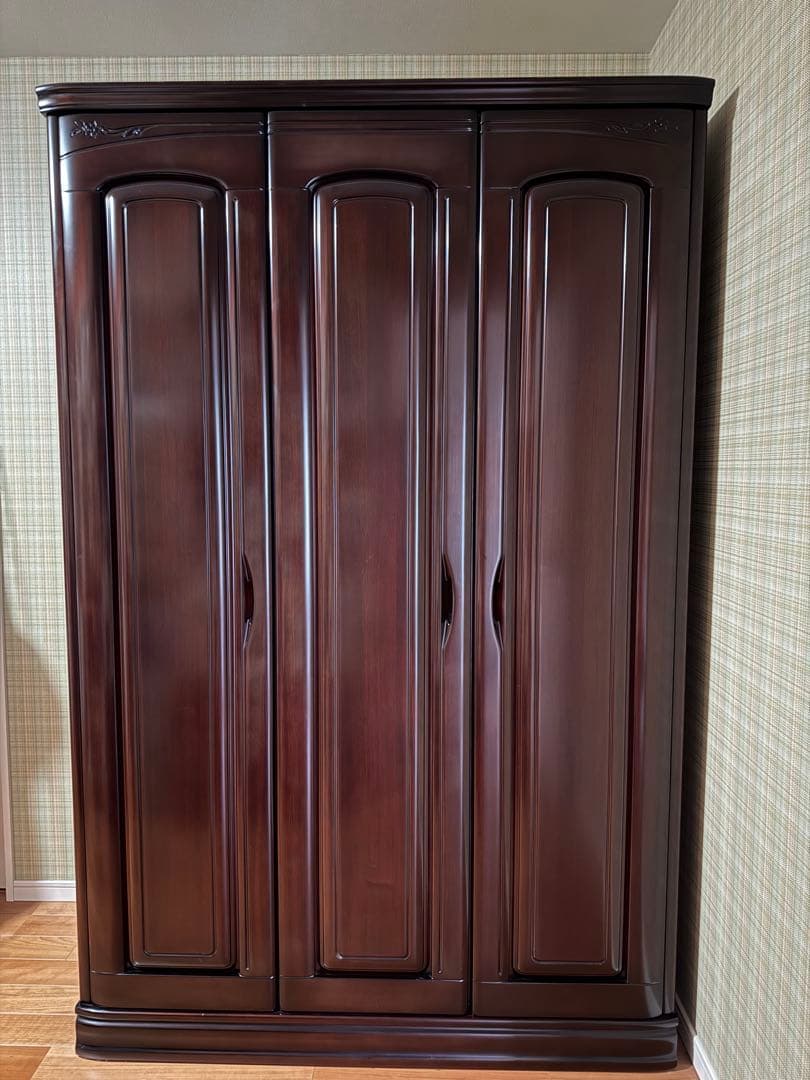 アンティーク家具 天然木 ダークブラウン 3扉クローゼット 全身鏡付き