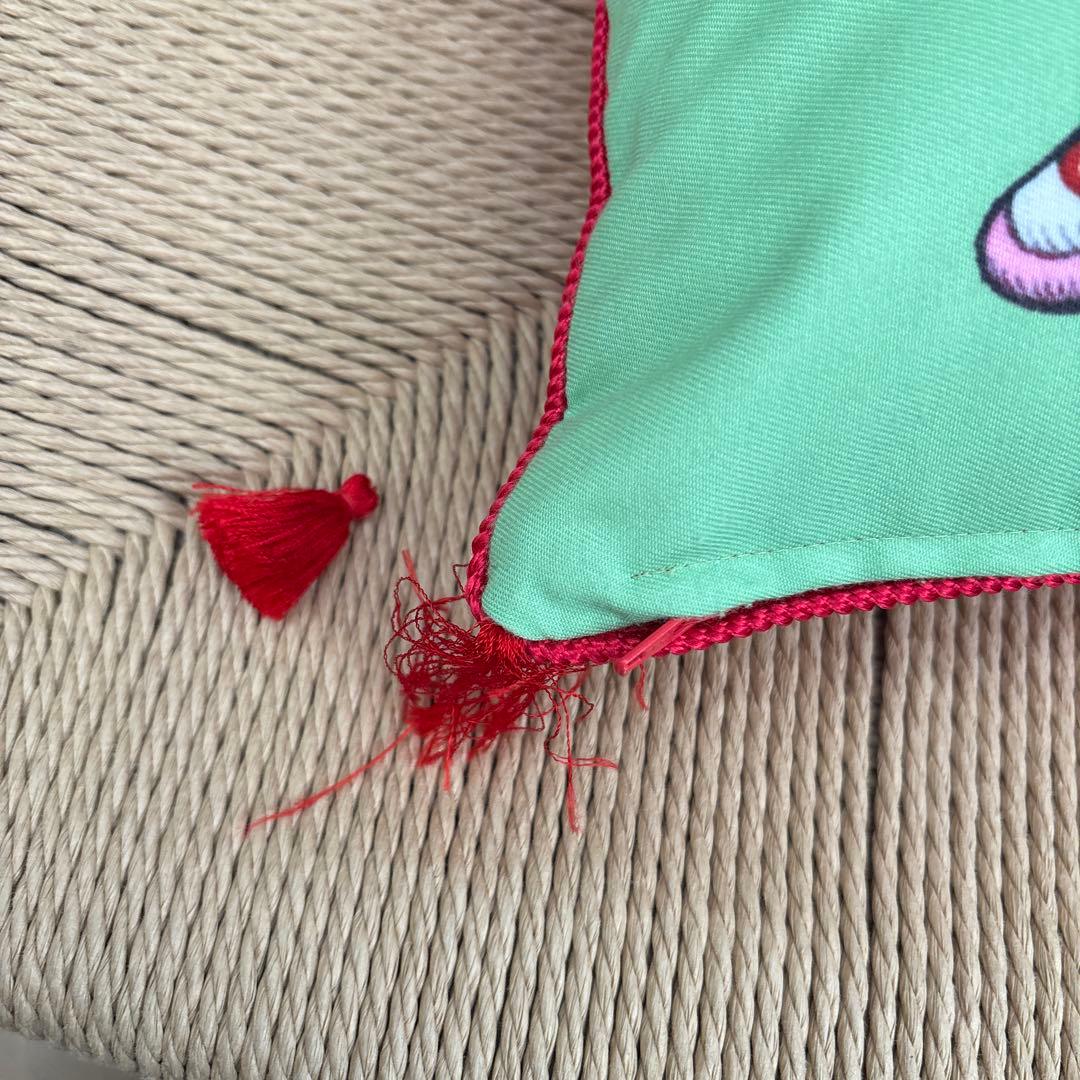 ヒグチユウコ　ボリス　クッション