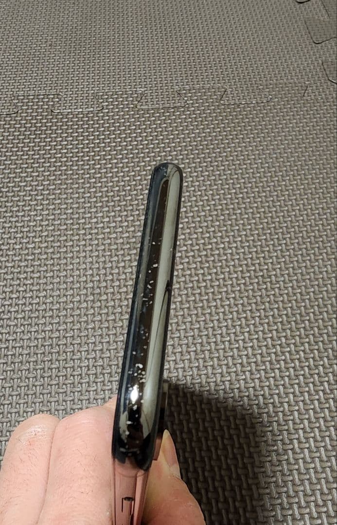 Ip x 64G SIMロックなし