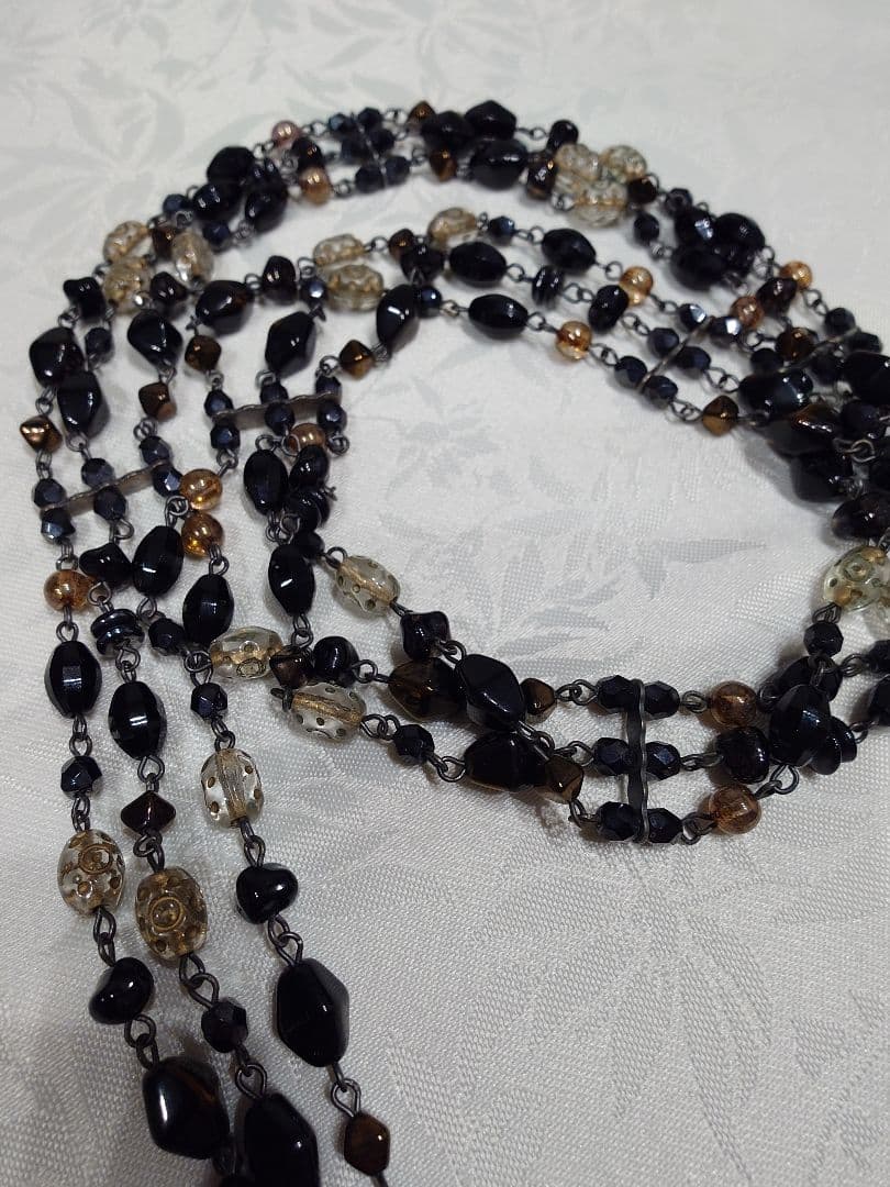 ジュエリー作家　ラリエット　1点物　 黒と茶色 多層デザイン