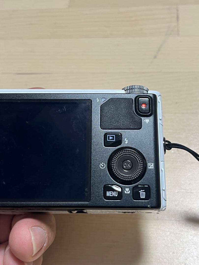 Nikon ニコン デジタルカメラ COOLPIX S9400