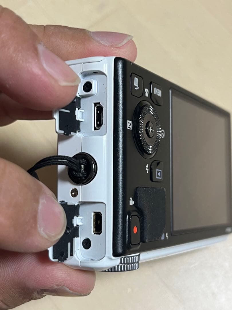 Nikon ニコン デジタルカメラ COOLPIX S9400