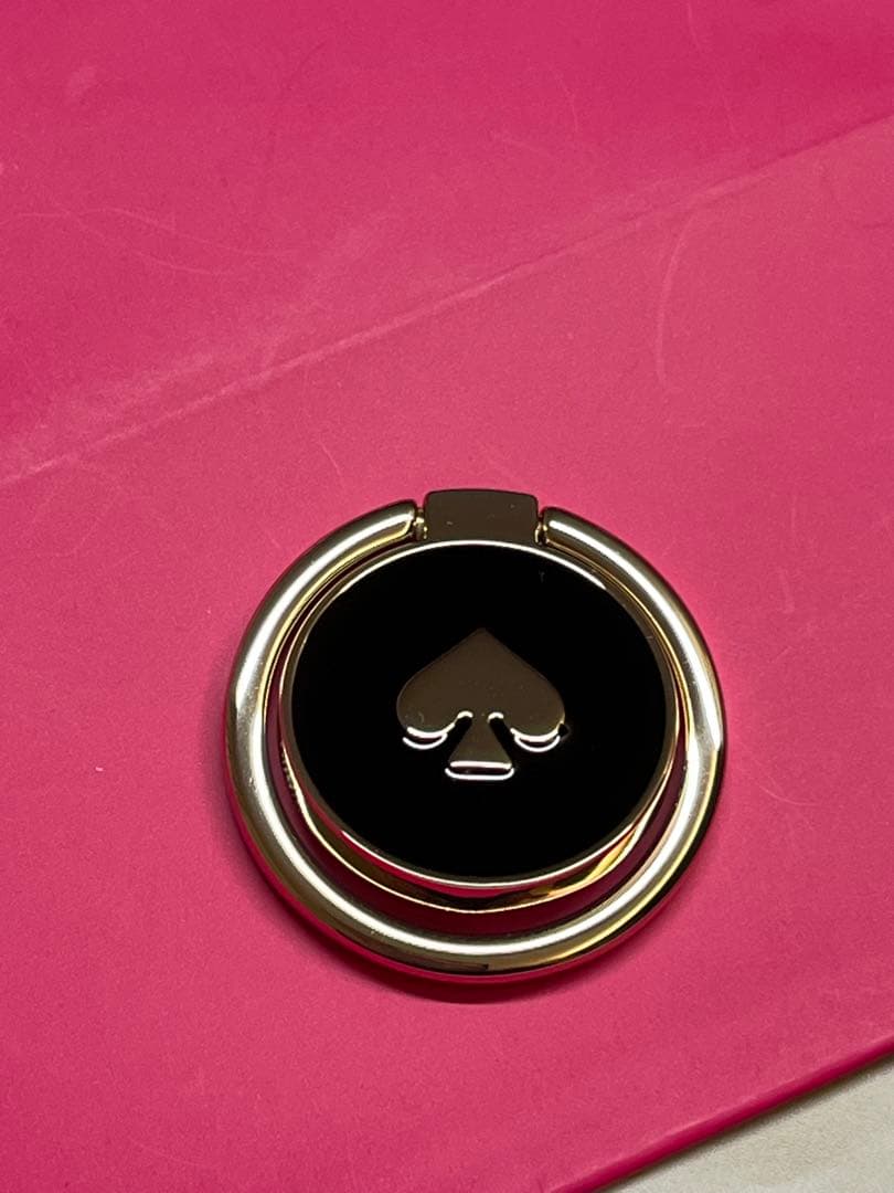 【新品未使用】01 ケイトスペード　iPhone16 スマホケース　カバー