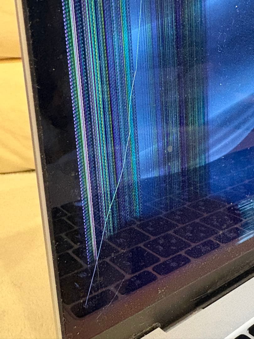 【ジャンク】A1708 Macbook pro (13㌅-2017)i5 8GB