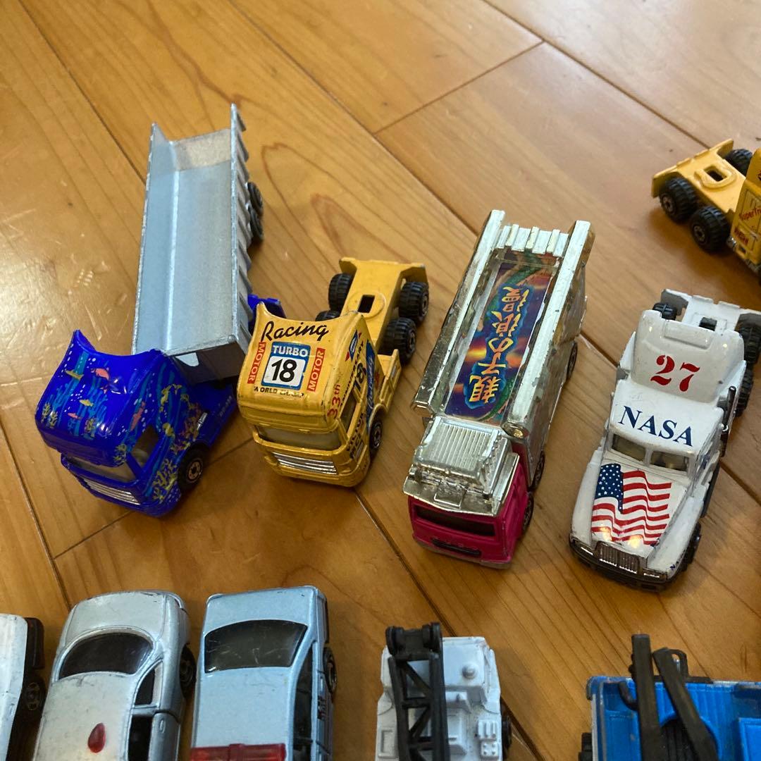 模型　ミニカー　トレーラー　デコトラ　バス　パトカー　JAF クレーン車