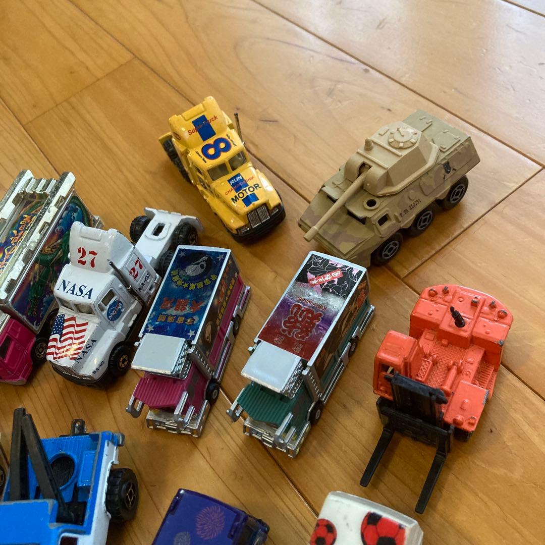 模型　ミニカー　トレーラー　デコトラ　バス　パトカー　JAF クレーン車