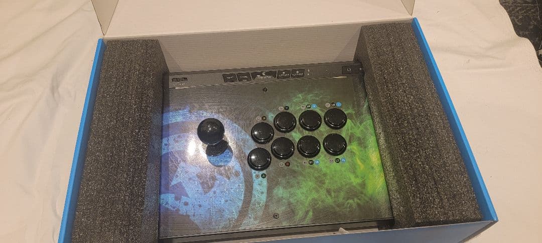 PC用ゲームコントローラー・コンバーター GameSir Universal Arcade Fightstick