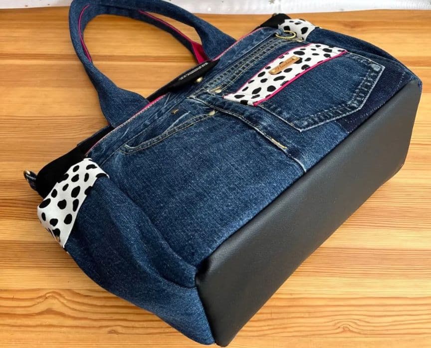 大きめデニムリメイクバッグ（LL）No.958.☆トートバッグ　マザーズバッグ
