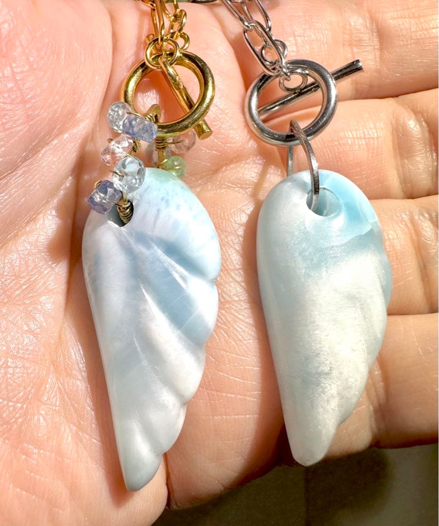 サージカルステンレス　ラリマー　羽　ネックレス　シルバー