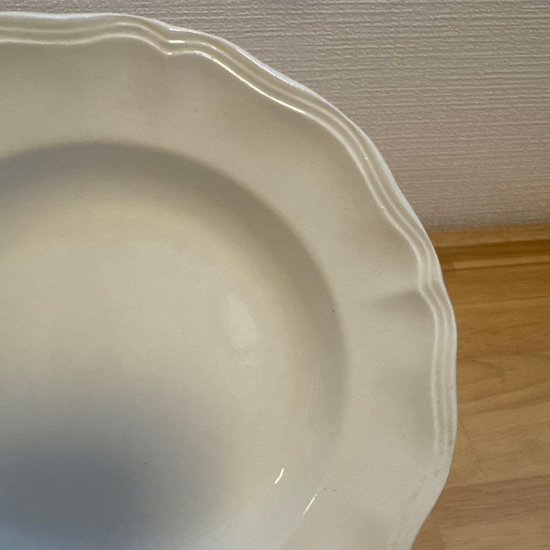 サルグミンヌ花リムスーププレート