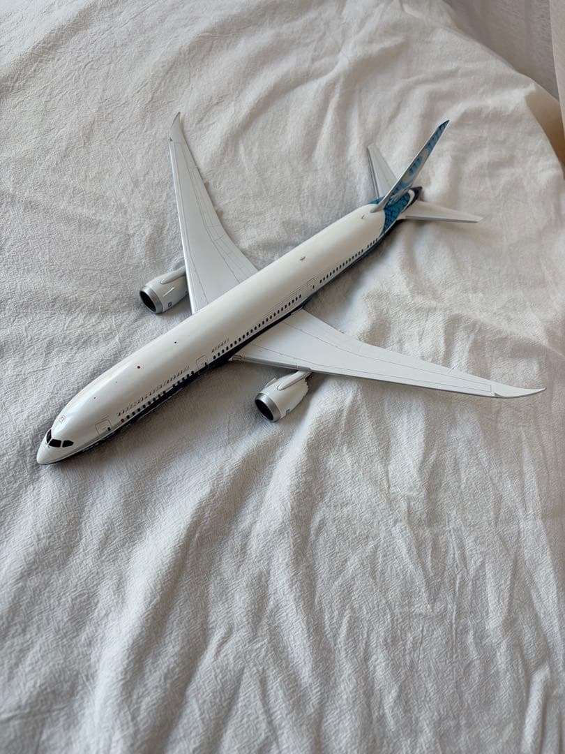 Boeing 787-9 1/200スケールモデル