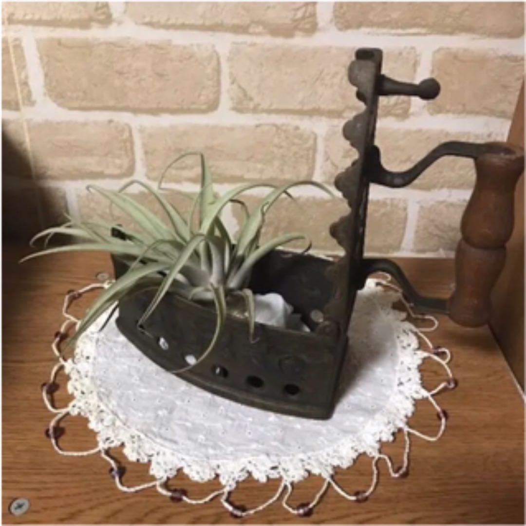 アンティーク雑貨　小物入れ　アイロン