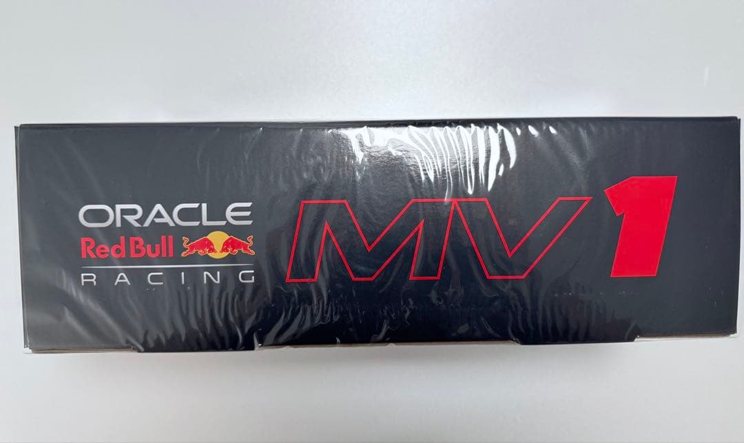 マックス・フェルスタッペン F1 2025日本GP 優勝 ミニチャンプス1/18