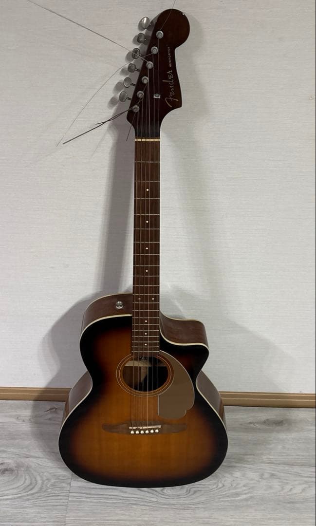 現状品Fender newporter player, SB WN ギター