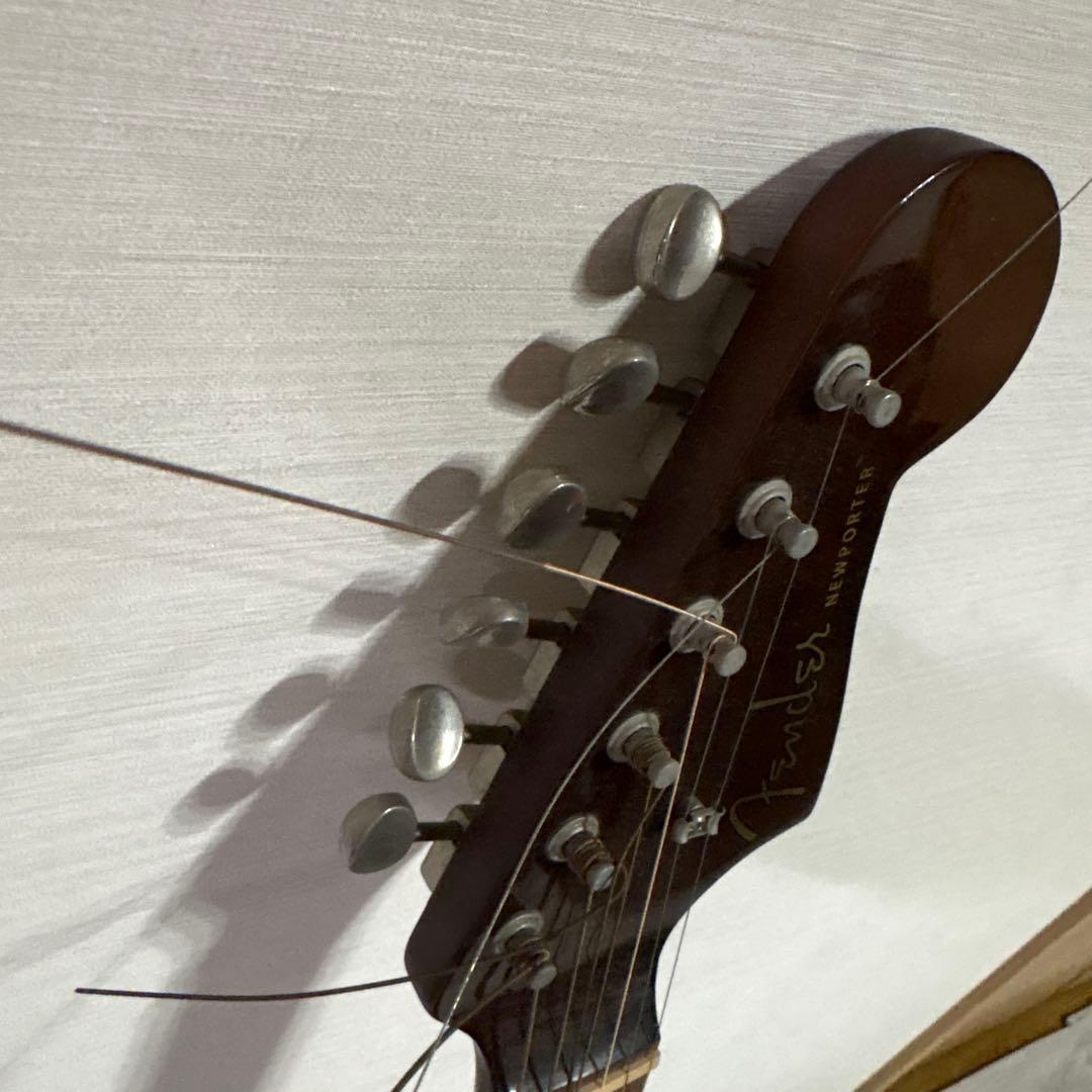 現状品Fender newporter player, SB WN ギター