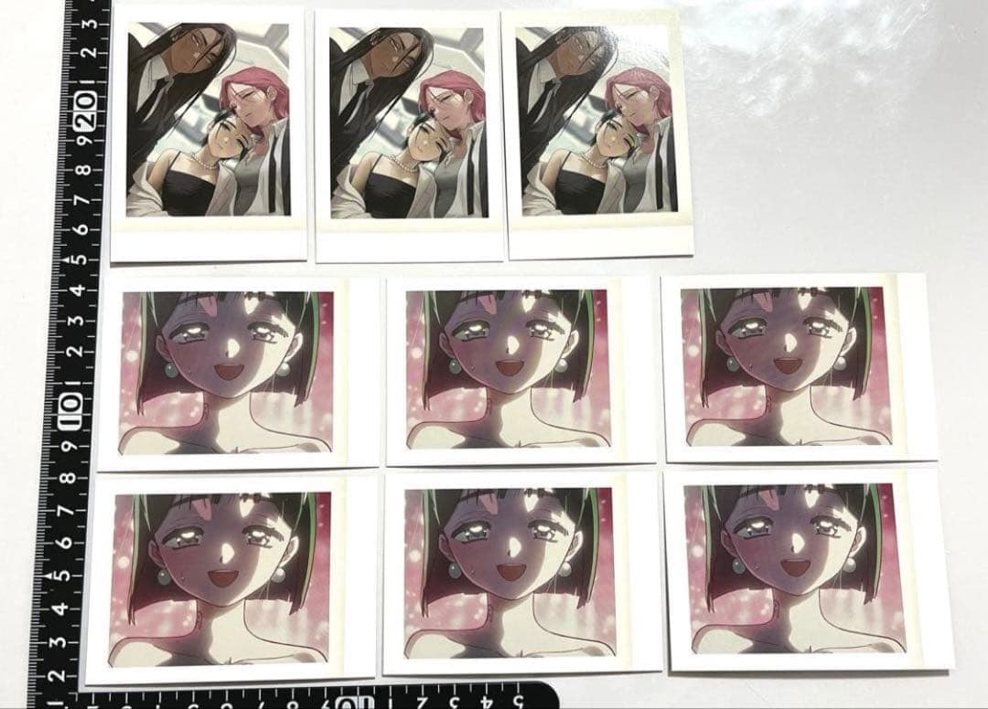 ALIEN STAGE ベビーフィギュア　缶バッジ　箔押しありぱしゃこれ　スア