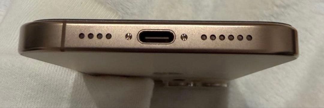 【美品! フィルム・ケース付き!】iPhone 16 Pro 256GB