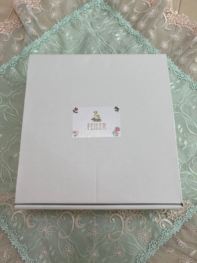 FEILER 花と鳥の装飾 ガラスプレート2枚セット