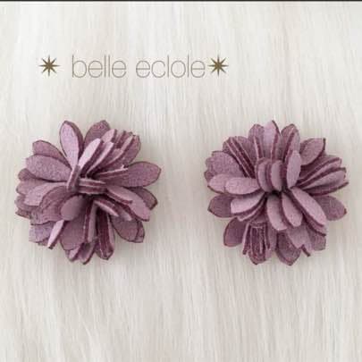 フラワー ピアス スエード レザー  ハンドメイド