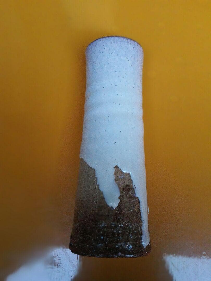 備前焼 松園 花入 共箱  口径約2.2cm胴径約7.0cm高さ約20.5cm