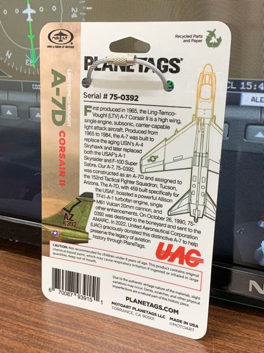 米軍 攻撃機 A-7 コルセアII タグ キーホルダー 緑 Planetags