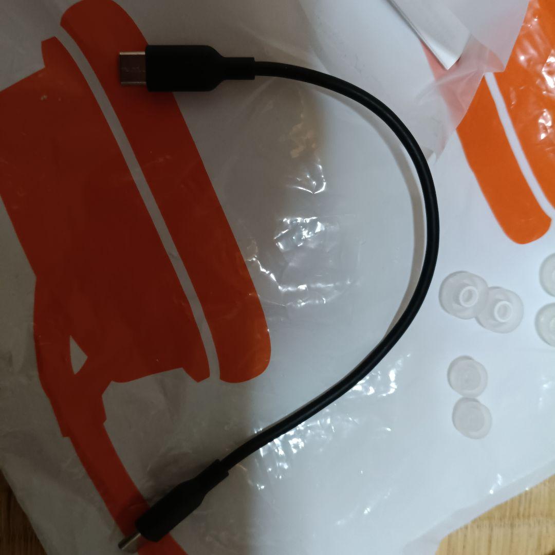 final ワイヤレスイヤホンZE3000 ホワイト