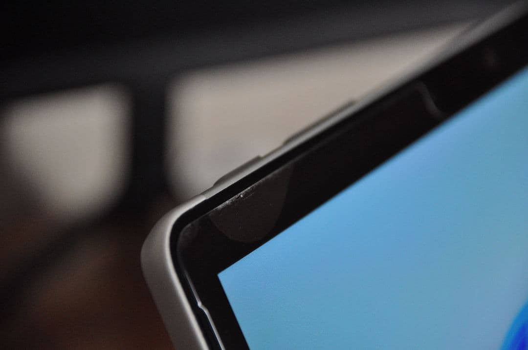 Microsoft Surface GO3 本体 シルバーと付属キーボード