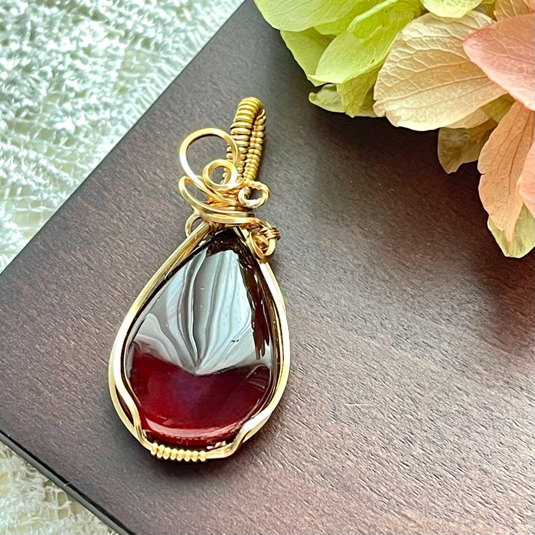 1月の誕生石　オレンジガーネットワイヤーラッピングペンダントトップ