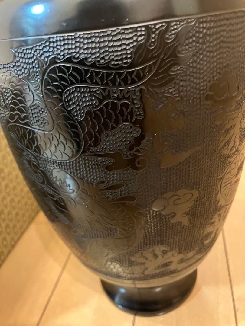 黒陶　中国　骨董品　龍花瓶