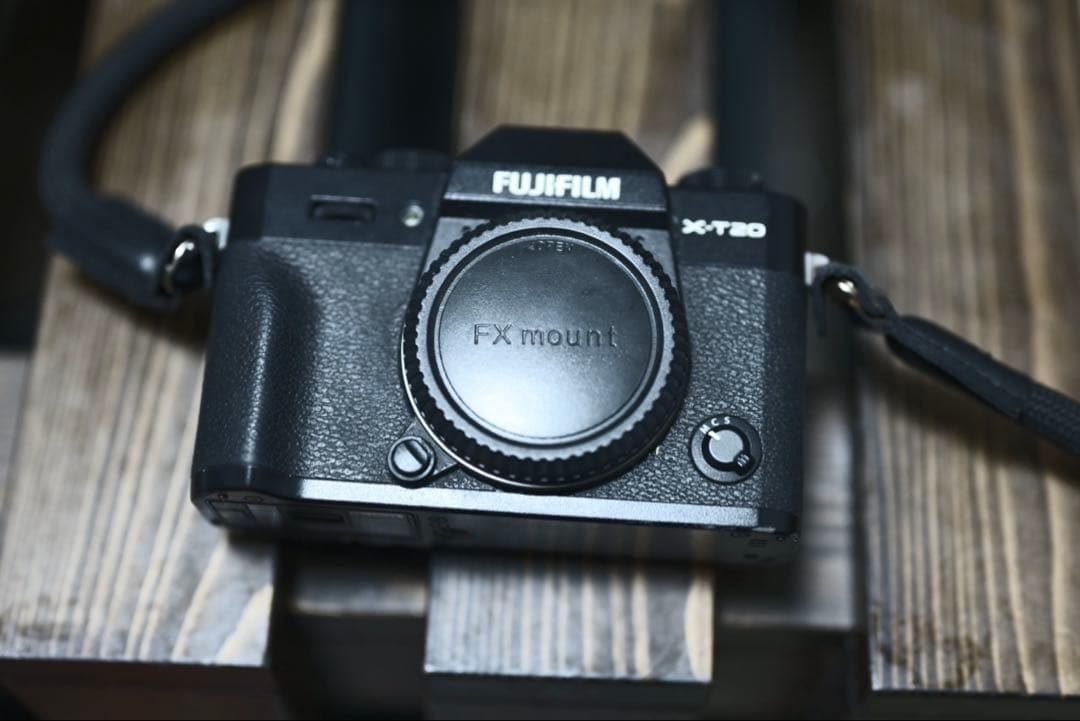 Fujifilm X-T20 デジタルカメラ 本体