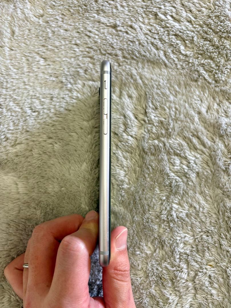 【美品】iPhone 6s 本体 128GB スペースグレイ バッテリー100%