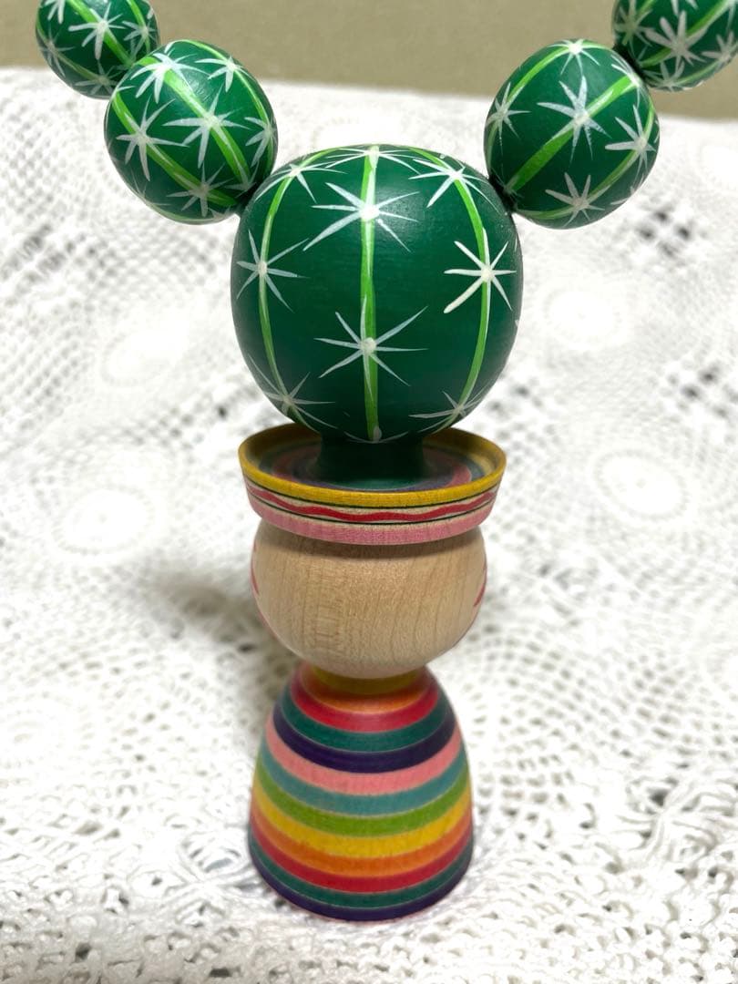 こけし　サボテン　輝幸　工人　伝統　民芸品　銘あり