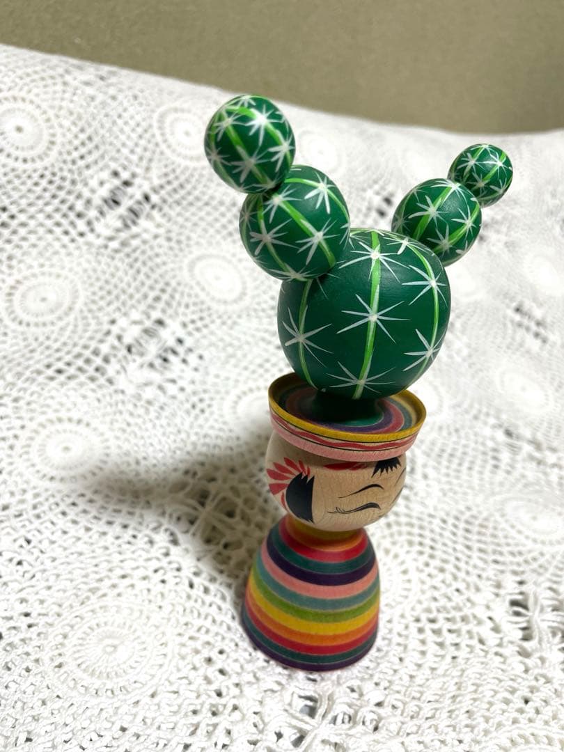 こけし　サボテン　輝幸　工人　伝統　民芸品　銘あり