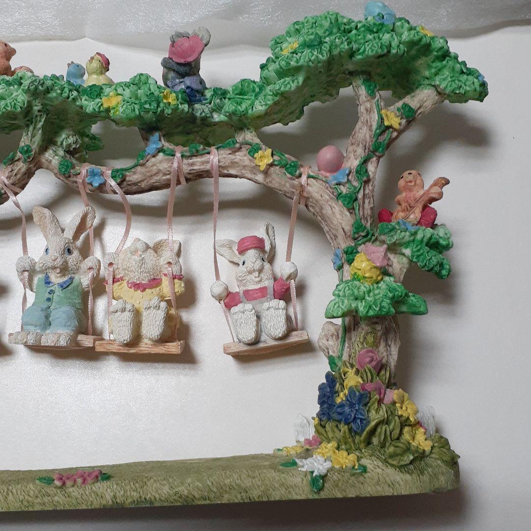 ハッピーイースターの飾り、置物です。