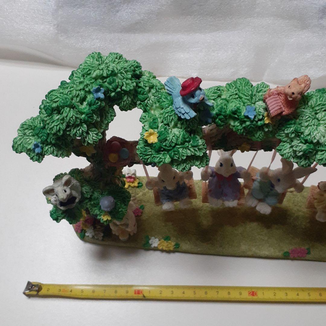 ハッピーイースターの飾り、置物です。